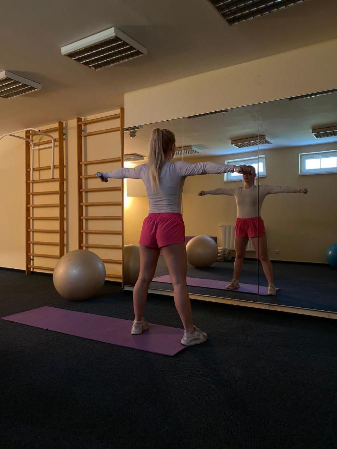 Parkhotel Na Baracke Nová Dubnica Eksteriør billede